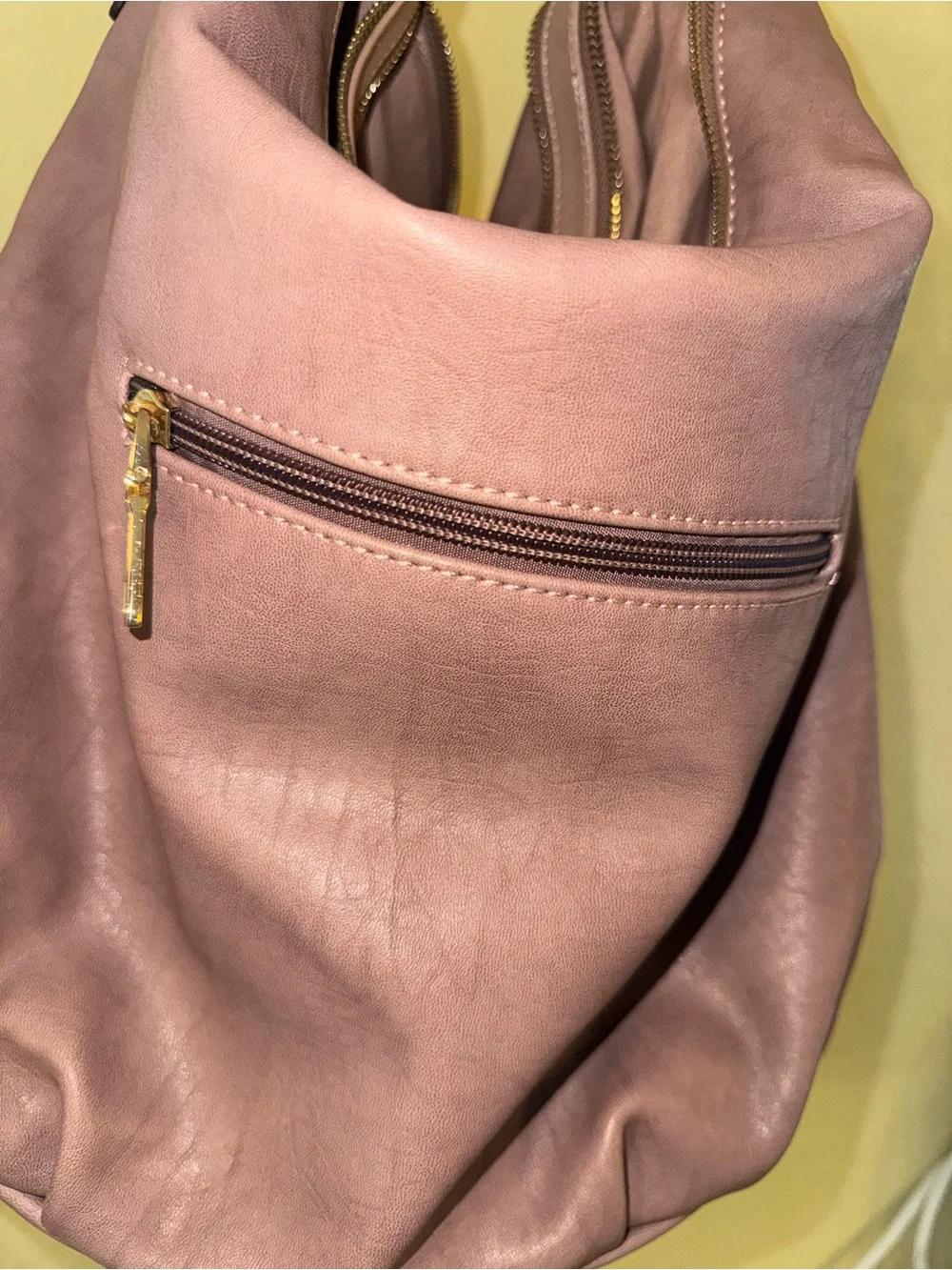 Women’s Soft Hobo Handbag in Mauve